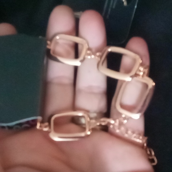 Paparazzi earrings & bracelet both copper tone. Sz 7.5 +2 nwt - Picture 6 of 6